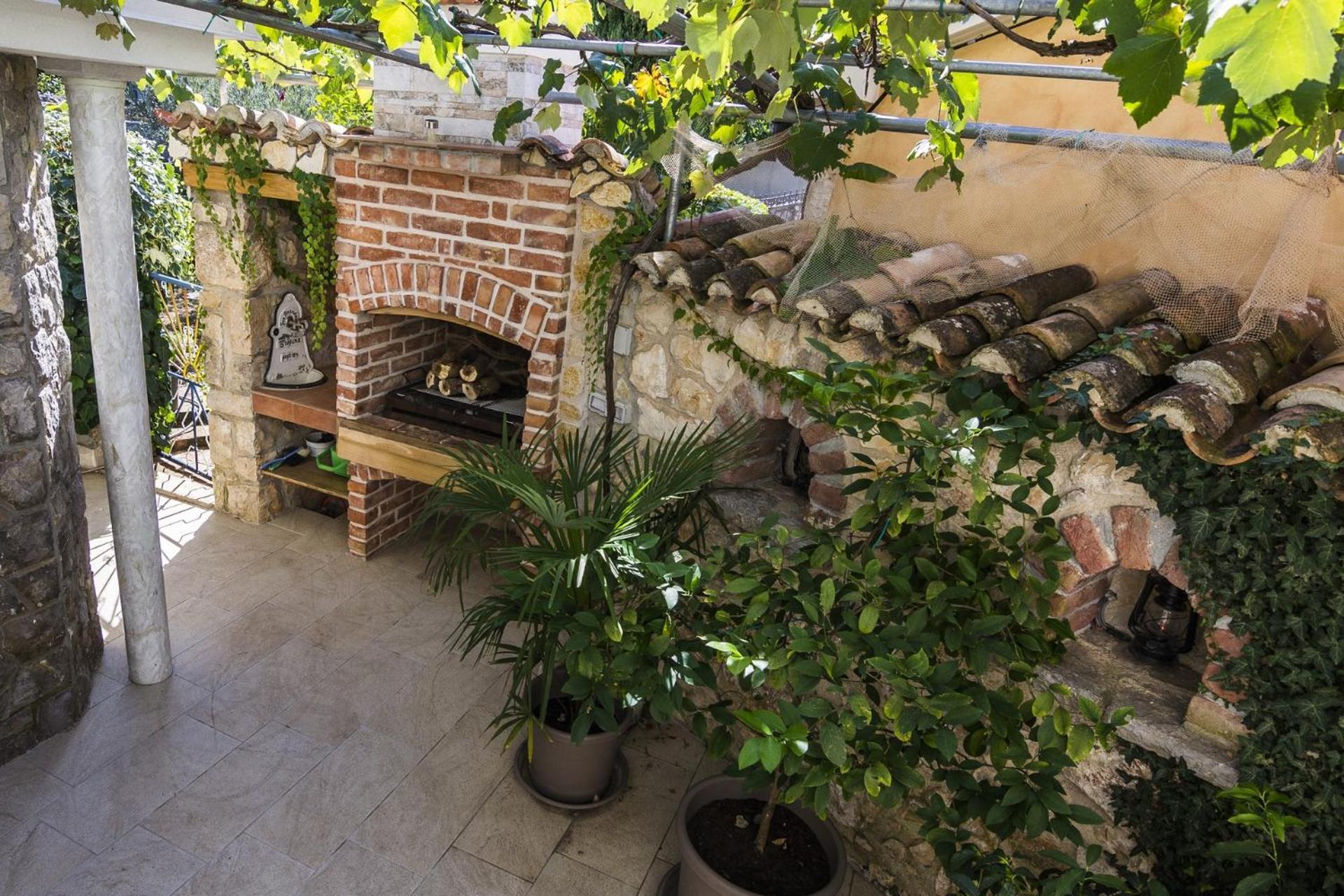 Apartment Villa Marija, Pinezici Krk Town Eksteriør billede